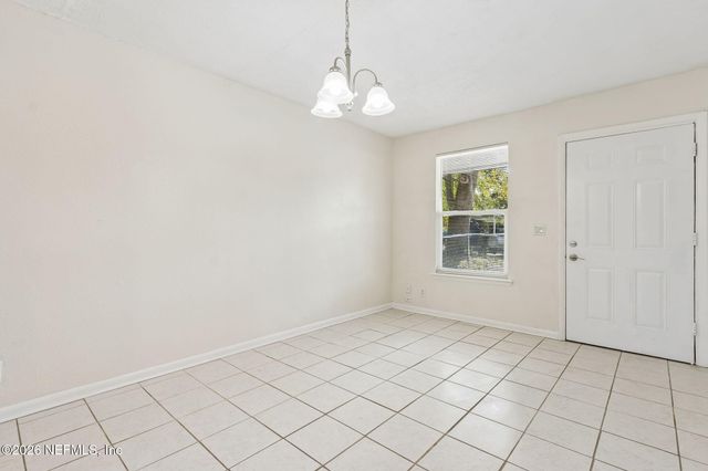 4603 KEN KNIGHT Drive N, Jacksonville, FL 32209