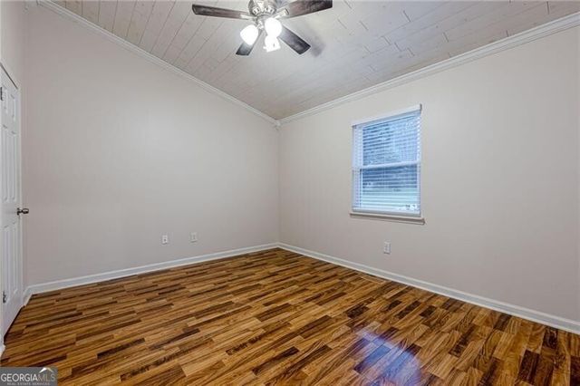 549 Pineland Circle SW, Mableton, GA 30126