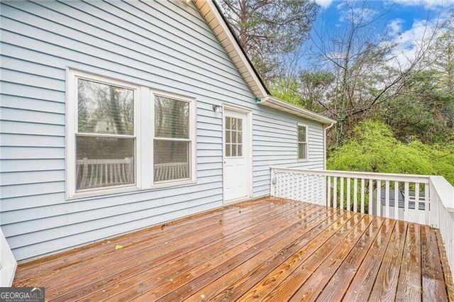 549 Pineland Circle SW, Mableton, GA 30126