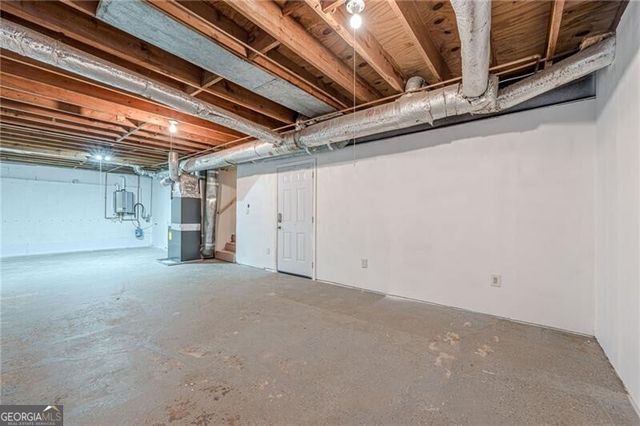 549 Pineland Circle SW, Mableton, GA 30126