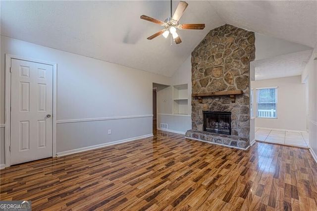 549 Pineland Circle SW, Mableton, GA 30126