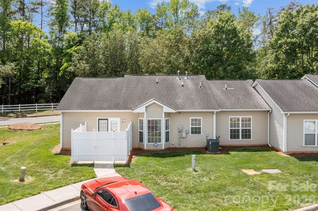 2960 Zion Renaissance Lane, Charlotte, NC 28269