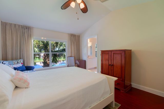213 River Bluff Lane, Royal Palm Beach, FL 33411