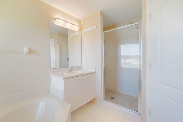213 River Bluff Lane, Royal Palm Beach, FL 33411