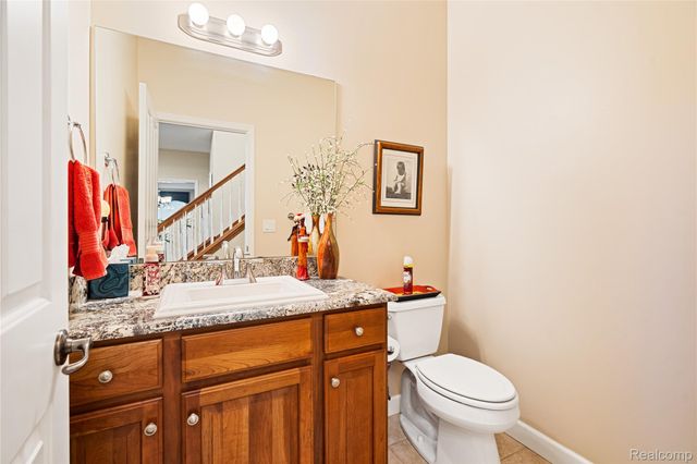 945 Saint James Park Avenue, Monroe Charter Township, MI 48161