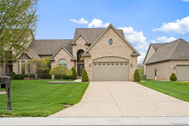 945 Saint James Park Avenue, Monroe Charter Township, MI 48161