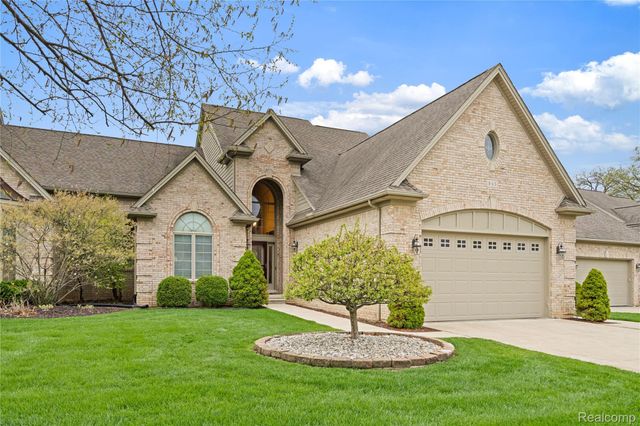 945 Saint James Park Avenue, Monroe Charter Township, MI 48161