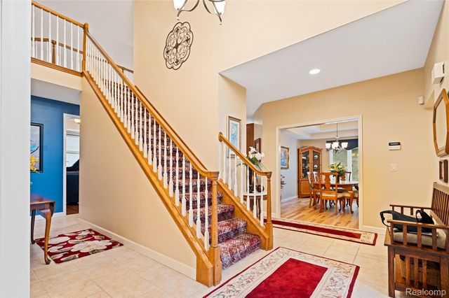945 Saint James Park Avenue, Monroe Charter Township, MI 48161
