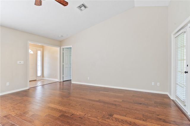 2940 3rd Street SW, Vero Beach, FL 32968