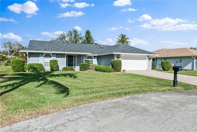 2940 3rd Street SW, Vero Beach, FL 32968