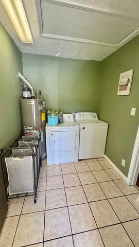 17 Sunny Brook Road, Heidrick, KY 40949