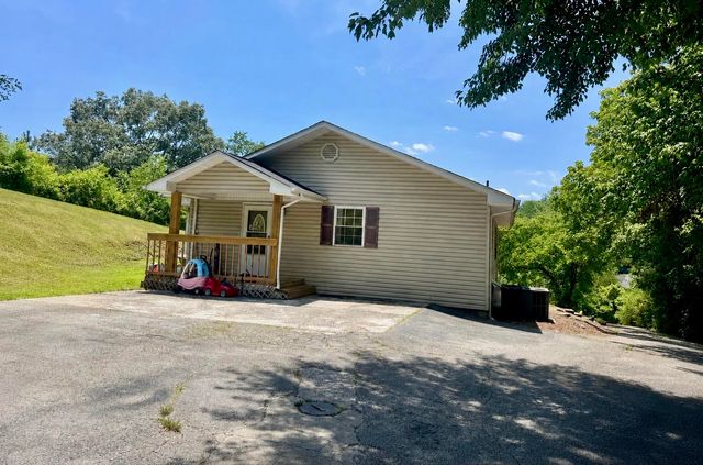 17 Sunny Brook Road, Heidrick, KY 40949