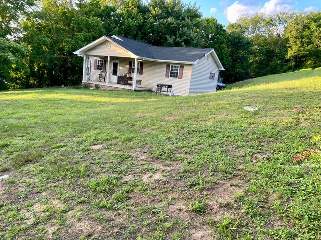 17 Sunny Brook Road, Heidrick, KY 40949