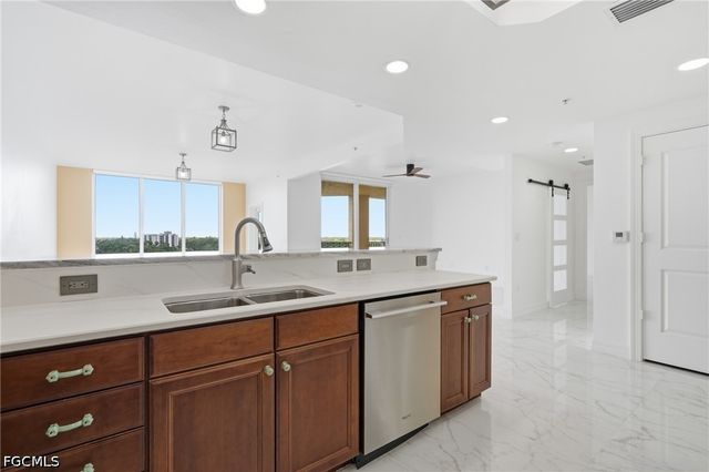 3426 Hancock Bridge PKWY 706, North Fort Myers, FL 33903