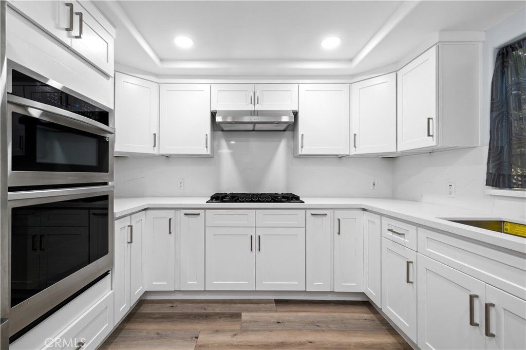 Image 5 of property listing at 4259 Fulton Avenue 103, Sherman Oaks, CA 91423