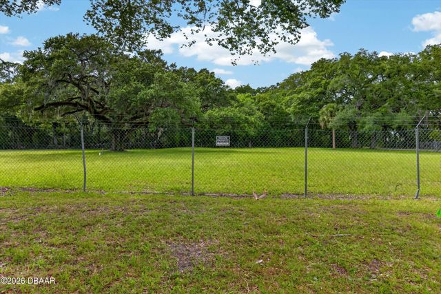 1082 Broadway Avenue, Ormond Beach, FL 32174