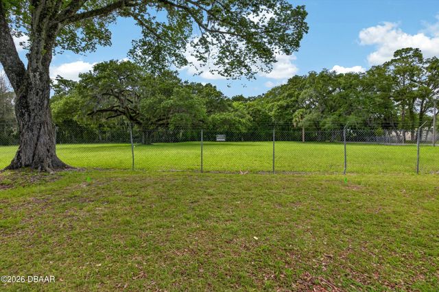 1082 Broadway Avenue, Ormond Beach, FL 32174