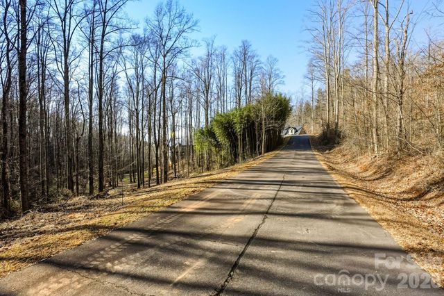 67 Bamboo Trail 18, Candler, NC 28715