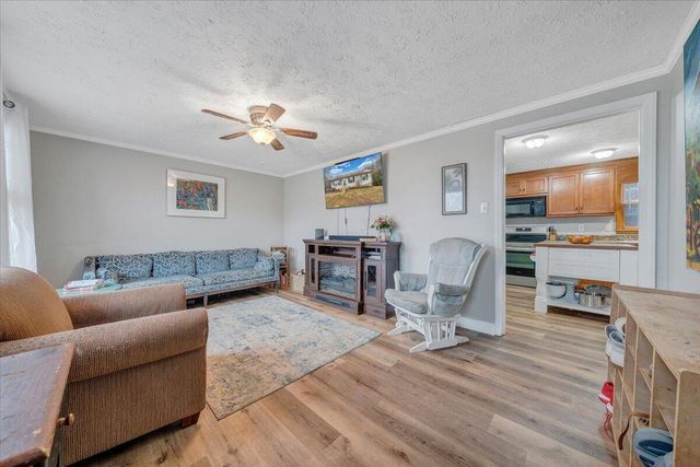 291 Falcon Ridge RD, Rocky Mount, VA 24151