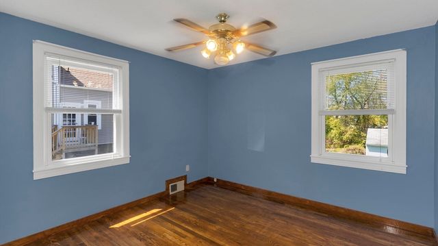 582 Broadway St, Chicopee, MA 01020