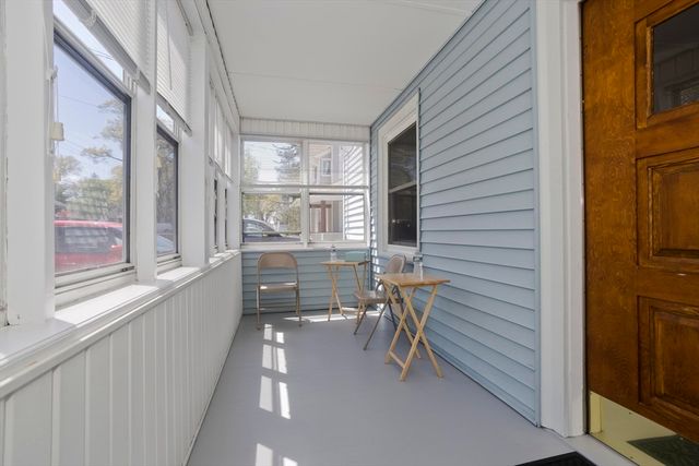 582 Broadway St, Chicopee, MA 01020