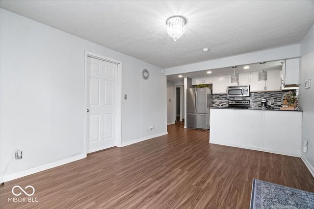 2830 S Lyons Avenue, Indianapolis, IN 46241