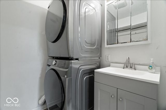 2830 S Lyons Avenue, Indianapolis, IN 46241