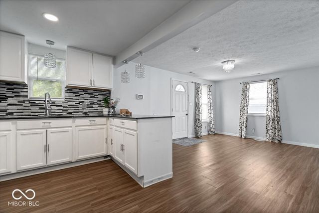 2830 S Lyons Avenue, Indianapolis, IN 46241