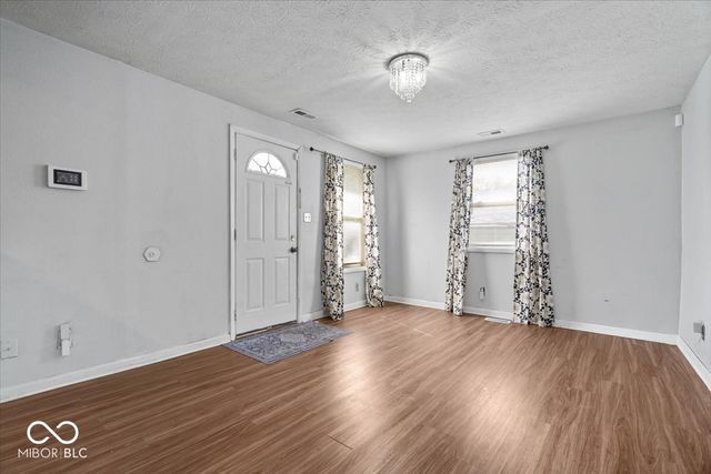 2830 S Lyons Avenue, Indianapolis, IN 46241