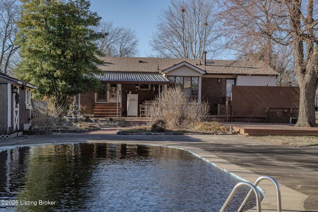 4508 Santa Paula Ln, Louisville, KY 40219