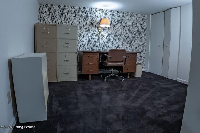 4508 Santa Paula Ln, Louisville, KY 40219