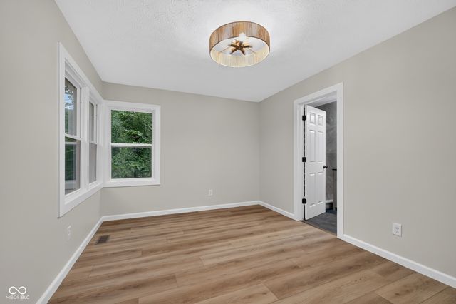 4808 E 71st Street, Indianapolis, IN 46220