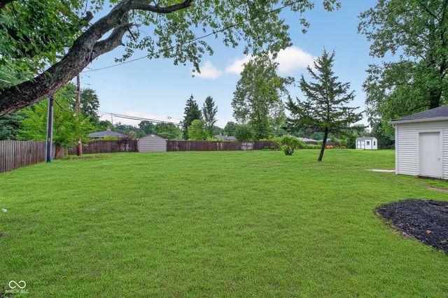 4808 E 71st Street, Indianapolis, IN 46220