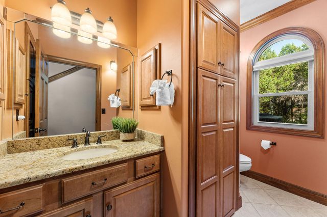 99 Whitefish Bay, Kimberling City, MO 65686