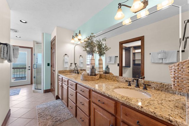 99 Whitefish Bay, Kimberling City, MO 65686