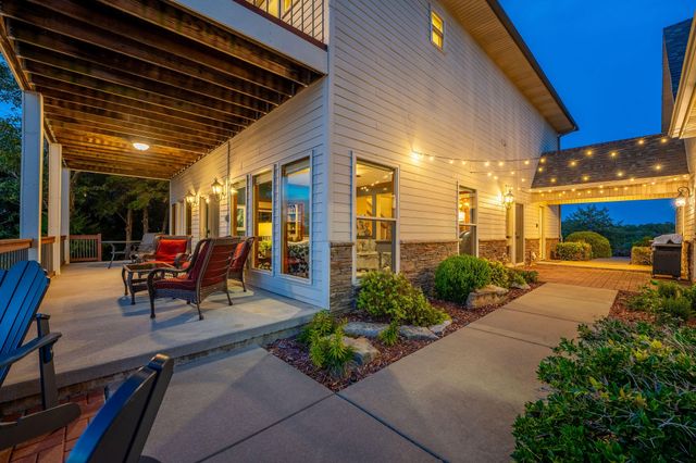 99 Whitefish Bay, Kimberling City, MO 65686