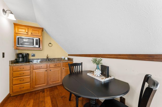 99 Whitefish Bay, Kimberling City, MO 65686