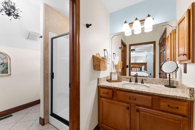 99 Whitefish Bay, Kimberling City, MO 65686