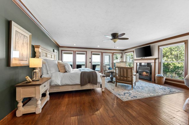 99 Whitefish Bay, Kimberling City, MO 65686