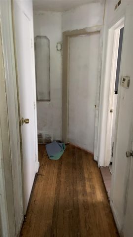 19514 Blackstone Street, Detroit, MI 48219