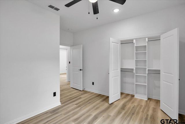 906 S Turner, Tyler, TX 75701