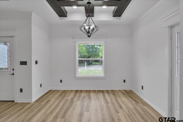 906 S Turner, Tyler, TX 75701