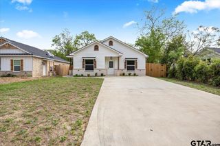 906 S Turner, Tyler, TX 75701