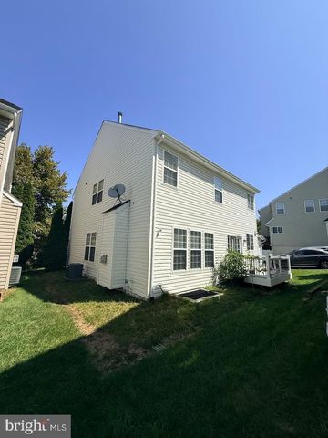 8140 GILROY DR, Lorton, VA 22079