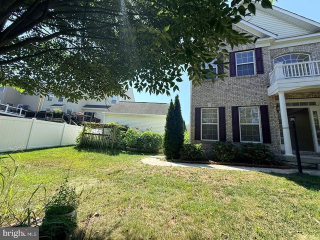 8140 GILROY DR, Lorton, VA 22079