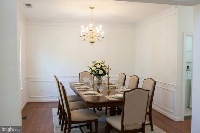 8140 GILROY DR, Lorton, VA 22079