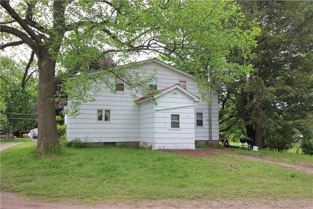 6977 Knickerbocker Road, Ontario, NY 14519