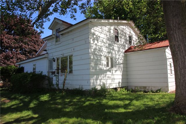 6977 Knickerbocker Road, Ontario, NY 14519