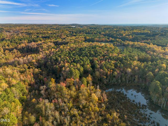 411 Auburn Lane, Pittsboro, NC 27312