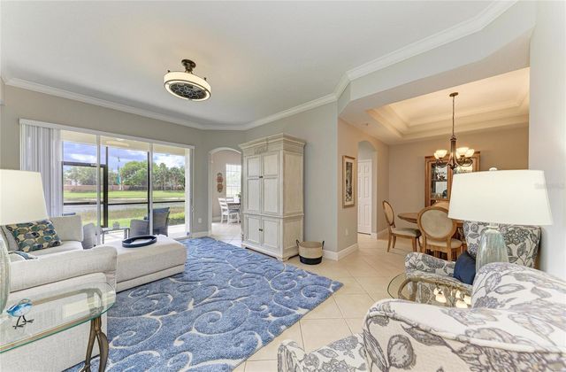 8409 MIRAMAR WAY 102, Lakewood Ranch, FL 34202